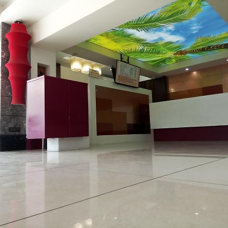 Hotel Miramar Daman Bagian luar foto